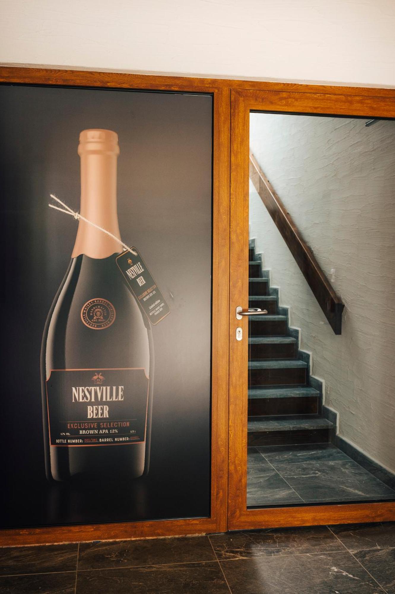Nestville Apartments Hniezdne Ngoại thất bức ảnh